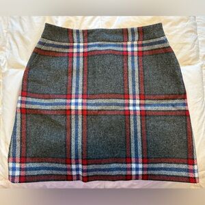 Boden heritage tweed plaid Gray and Red Women's Skirt